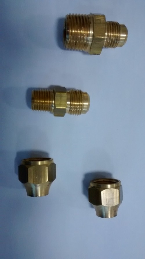 Conexão de latão para gás